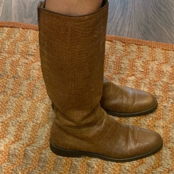 WINTER ESSENTIAL: full calf length Massimo Dutti leather boots.Snake skin print. - Picture 10 of 12